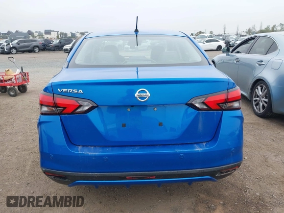 2020 Nissan Versa S z VIN 3N1CN8DV3LL870144, wystawiony jako IAAI lot #42117133 z przebiegiem 70 447 mil mil oraz . Historia ofert i sprzedaży dostępna na DreamBid. Obrazek 16.