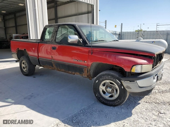 1996 Dodge Ram 1500 with VIN 3B7HF13Y8TG121531, listed as a Copart auction lot 72366134 with 220,797 mi miles and Salvage Title. Bid and sale history available at carsss.com. Image 4.