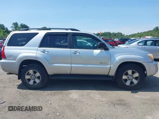 2006 Toyota 4Runner SR5 z VIN JTEBU14R360098120, wystawiony jako IAAI lot #42437637 z przebiegiem 225 753 mil mil oraz . Historia ofert i sprzedaży dostępna na DreamBid. Obrazek 13.