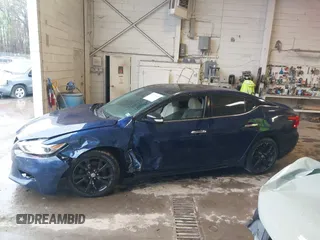 2016 Nissan Maxima SV z VIN 1N4AA6AP6GC449746, wystawiony jako IAAI lot #41971947 z przebiegiem 110 323 mil mil oraz . Historia ofert i sprzedaży dostępna na DreamBid. Obrazek 14.