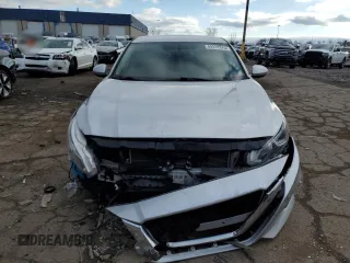 2019 Nissan Altima 2.5 S with VIN 1N4BL4BV9KC177279, listed as a Copart auction lot 49220375 with 65,967 mi miles and Non Repairable. Bid and sale history available at carsss.com. Image 5.