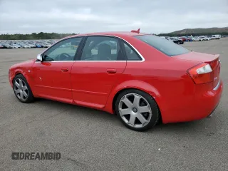 2005 Audi S4 z VIN WAUPL68E05A061792, wystawiony jako Copart lot #71250034 z przebiegiem 57 794 mil mil oraz Szkody całkowita. Historia ofert i sprzedaży dostępna na DreamBid. Obrazek 2.
