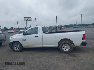 2015 Ram 1500 Tradesman z VIN 3C6JR6DT4FG651855, wystawiony jako IAAI lot #42286054 z przebiegiem 119 894 mil mil oraz . Historia ofert i sprzedaży dostępna na DreamBid. Obrazek 14.