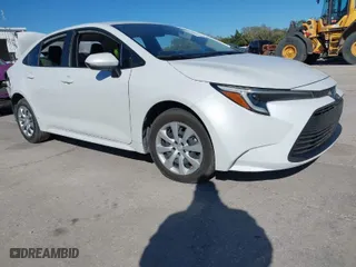 2024 Toyota Corolla Hybrid LE with VIN JTDBCMFE7R3050089, listed as a IAAI auction lot 41737082 with 39,106 mi miles. Bid and sale history available at carsss.com. Image 1.