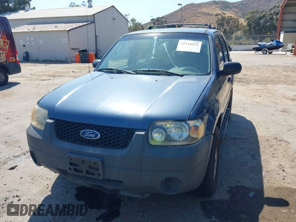 2005 Ford Escape XLS Value с VIN 1FMYU02Z55KA35384, выставлен на аукционе IAAI как лот 42244822 с пробегом 179 529 миль миль и . История ставок и продаж доступна на DreamBid. Изображение 6.