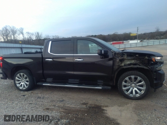 2020 Chevrolet Silverado 1500 High Country with VIN 3GCUYHET8LG273151, listed as a IAAI auction lot 41358870 with 121,265 mi miles. Bid and sale history available at carsss.com. Image 13.