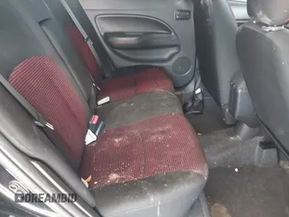 2022 Mitsubishi Mirage ES z VIN ML32FUFJXNHF02026, wystawiony jako IAAI lot #40690424 z przebiegiem 50 638 mil mil oraz . Historia ofert i sprzedaży dostępna na DreamBid. Obrazek 8.