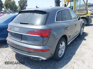 2022 Audi Q5 S line Premium z VIN WA1GAAFY3N2088773, wystawiony jako IAAI lot #41969990 z przebiegiem 22 922 mil mil oraz . Historia ofert i sprzedaży dostępna na DreamBid. Obrazek 4.