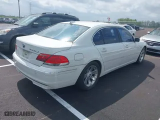 2006 BMW 7 Series 750Li with VIN WBAHN83516DT32361, listed as a IAAI auction lot 41973491 with 170,428 mi miles. Bid and sale history available at carsss.com. Image 4.