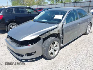 2012 Volkswagen Passat SE с VIN 1VWBP7A3XCC002571, выставлен на аукционе IAAI как лот 42138635 с пробегом 131 052 миль миль и . История ставок и продаж доступна на DreamBid. Изображение 6.
