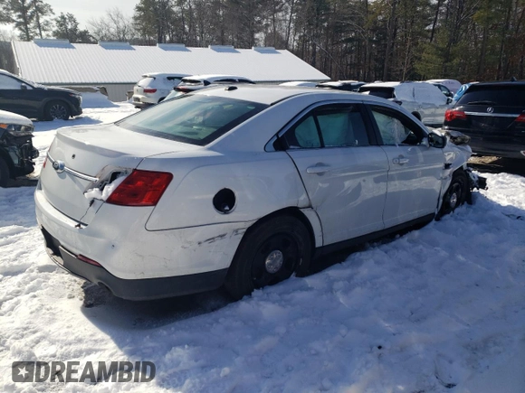 2014 Ford Police Interceptor с VIN 1FAHP2MK8EG175218, выставлен на аукционе Copart как лот 56047785 с пробегом 60 378 миль миль и На запчасти • Non repairable. История ставок и продаж доступна на DreamBid. Изображение 3.