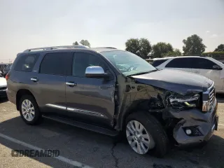 2020 Toyota Sequoia Platinum with VIN 5TDDY5G1XLS177999, listed as a Copart auction lot 67546753 with 32,658 mi miles. Bid and sale history available at carsss.com. Image 4.
