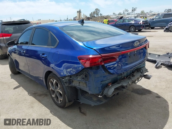 2019 Kia Forte LXS with VIN 3KPF24AD0KE117228, listed as a IAAI auction lot 42014637 with 88,681 mi miles and . Bid and sale history available at carsss.com. Image 3.