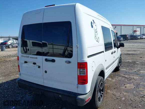 2011 Ford Transit Connect XL z VIN NM0LS7CN2BT058567, wystawiony jako IAAI lot #41971365 z przebiegiem 131 516 mil mil oraz . Historia ofert i sprzedaży dostępna na DreamBid. Obrazek 4.