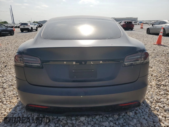 2023 Tesla Model S Plaid z VIN 5YJSA1E61PF528022, wystawiony jako Copart lot #53088135 z przebiegiem Nie podano mil oraz Czysty tytuł • Clean title. Historia ofert i sprzedaży dostępna na DreamBid. Obrazek 6.