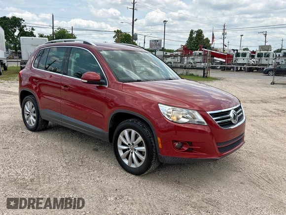 2011 Volkswagen Tiguan SEL with VIN WVGAV7AX1BW000384, listed as a Copart auction lot 59420805 with 166,245 mi miles and Clean title. Bid and sale history available at DreamBid. Image 1.