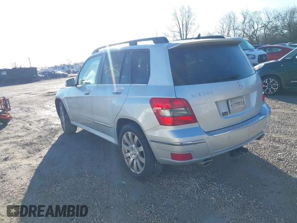 2011 Mercedes-Benz GLK 350 with VIN WDCGG8HB6BF623406, listed as a IAAI auction lot 41693977 with 154,546 mi miles and . Bid and sale history available at DreamBid. Image 3.