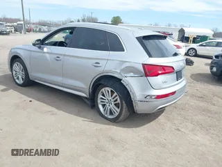 2018 Audi Q5 Premium Plus with VIN WA1BNAFYXJ2235843, listed as a IAAI auction lot 41790130 with 129,282 mi miles. Bid and sale history available at carsss.com. Image 6.