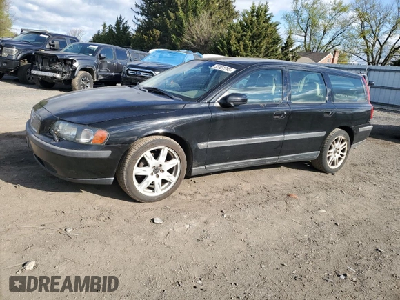 2004 Volvo V70 with VIN YV1SW59V842395259, listed as a Copart auction lot 52301795 with 213,776 mi miles and Salvage Title. Bid and sale history available at carsss.com. Image 1.