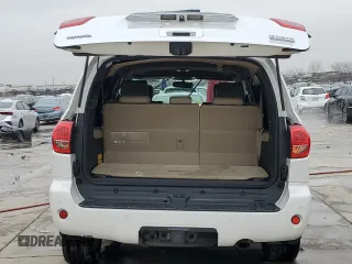 2008 Toyota Sequoia Platinum with VIN 5TDZY67A18S013172, listed as a Copart auction lot 44374215 with 260,701 mi miles and Salvage Title. Bid and sale history available at carsss.com. Image 6.