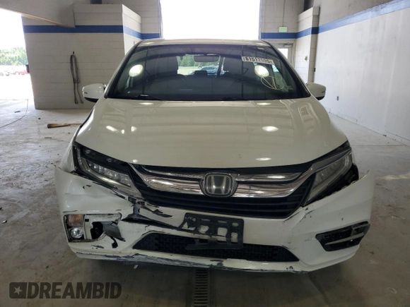 2018 Honda Odyssey Elite with VIN 5FNRL6H90JB103748, listed as a Copart auction lot 61512595 with 117,126 mi miles and Salvage title. Bid and sale history available at DreamBid. Image 5.