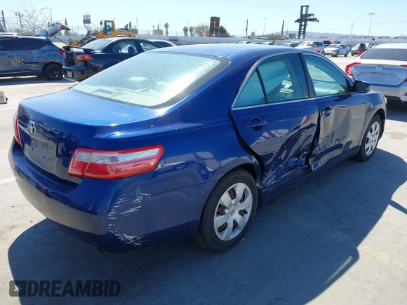 2009 Toyota Camry with VIN 4T1BE46K29U301154, listed as a IAAI auction lot 41817381 with 184,705 mi miles. Bid and sale history available at carsss.com. Image 4.