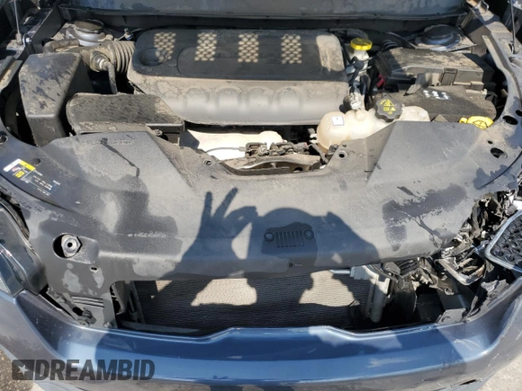 2019 Jeep Cherokee Latitude с VIN 1C4PJMCB7KD422598, выставлен на аукционе Copart как лот 57703545 с пробегом 111 699 миль миль и Списание • Salvage title. История ставок и продаж доступна на DreamBid. Изображение 12.