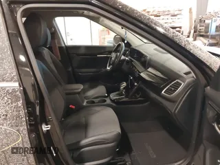 2024 Kia Seltos S z VIN KNDEUCAA9R7469448, wystawiony jako IAAI lot #40961491 z przebiegiem 26 742 mil mil oraz . Historia ofert i sprzedaży dostępna na DreamBid. Obrazek 5.
