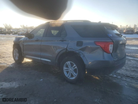 2021 Ford Explorer XLT with VIN 1FMSK8DH8MGA60229, listed as a Copart auction lot 88525805 with 51,337 mi miles and Salvage Title. Bid and sale history available at carsss.com. Image 2.