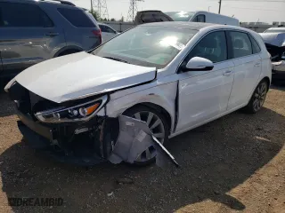 2018 Hyundai Elantra GT Sport with VIN KMHH55LC7JU082080, listed as a Copart auction lot 68723884 with 38,867 mi miles and Salvage Title. Bid and sale history available at carsss.com. Image 1.