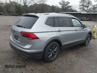 2023 Volkswagen Tiguan SE with VIN 3VV3B7AX6PM032195, listed as a IAAI auction lot 41867087 with 29,860 mi miles and . Bid and sale history available at DreamBid. Image 4.
