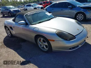 2001 Porsche Boxster S with VIN WP0CB29821U662300, listed as a IAAI auction lot 41738337 with 23,522 mi miles. Bid and sale history available at carsss.com. Image 1.