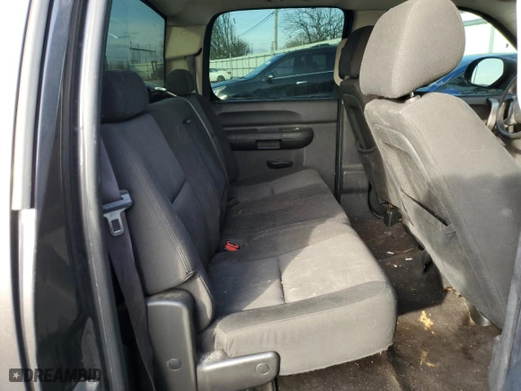 2011 Chevrolet Silverado 1500 LS with VIN 3GCPCREA0BG264457, listed as a Copart auction lot 43991335 with 312,680 mi miles and Clean Title. Bid and sale history available at carsss.com. Image 10.