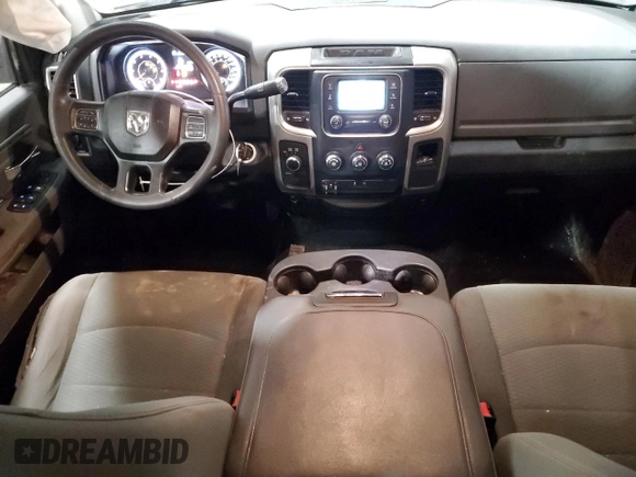 2018 Ram 2500 SLT z VIN 3C6TR5DT3JG411238, wystawiony jako Copart lot #47353895 z przebiegiem 127 544 mil mil oraz Szkoda całkowita • Salvage title. Historia ofert i sprzedaży dostępna na DreamBid. Obrazek 8.