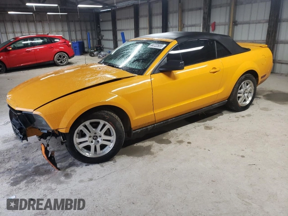 2008 Ford Mustang Deluxe with VIN 1ZVHT84N185189591, listed as a Copart auction lot 44722655 with 92,285 mi miles and Clean Title. Bid and sale history available at carsss.com. Image 1.