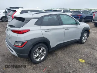 2022 Hyundai Kona SEL with VIN KM8K32AB6NU766385, listed as a IAAI auction lot 40500060 with 18,914 mi miles and . Bid and sale history available at DreamBid. Image 4.
