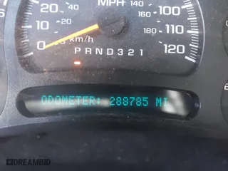 2006 Chevrolet Silverado 1500 LT1 with VIN 2GCEC19V261125337, listed as a IAAI auction lot 41045372 with 288,785 mi miles. Bid and sale history available at carsss.com. Image 12.
