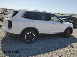 2023 Kia Telluride EX X-Line with VIN 5XYP3DGC5PG354100, listed as a Copart auction lot 49047485 with 39,412 mi miles and Salvage title. Bid and sale history available at DreamBid. Image 3.