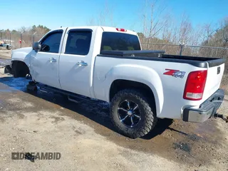 2008 GMC Sierra 1500 SLE1 with VIN 3GTEK13J58G223216, listed as a IAAI auction lot 41390350 with 349,296 mi miles. Bid and sale history available at carsss.com. Image 3.