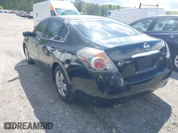 2007 Nissan Altima 2.5 with VIN 1N4AL21E27C111794, listed as a IAAI auction lot 42027082 with 185,656 mi miles. Bid and sale history available at carsss.com. Image 3.