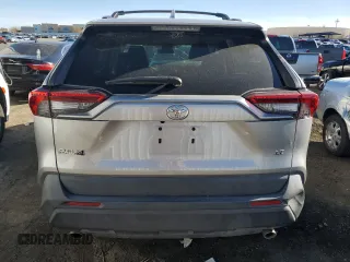 2020 Toyota RAV4 LE with VIN 2T3H1RFVXLC070288, listed as a Copart auction lot 50621965 with 28,123 mi miles and Salvage Title. Bid and sale history available at carsss.com. Image 6.