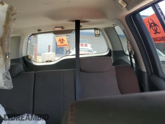 2010 Nissan Xterra S z VIN 5N1AN0NW8AC510675, wystawiony jako Copart lot #55836115 z przebiegiem Nie podano mil oraz Czysty tytuł • Clean title. Historia ofert i sprzedaży dostępna na DreamBid. Obrazek 10.