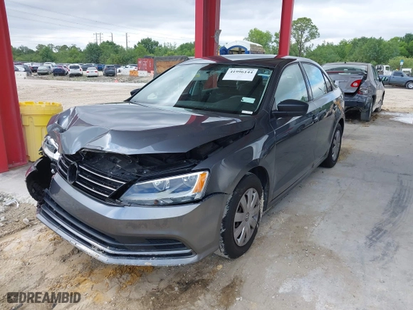 2015 Volkswagen Jetta Sedan 2.0L S w/Technology with VIN 3VW2K7AJ6FM402420, listed as a IAAI auction lot 41996144 with 120,855 mi miles. Bid and sale history available at carsss.com. Image 18.