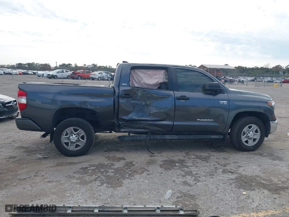 2021 Toyota Tundra 2WD SR5 with VIN 5TFEY5F18MX281828, listed as a IAAI auction lot 41314814 with 48,001 mi miles. Bid and sale history available at carsss.com. Image 13.