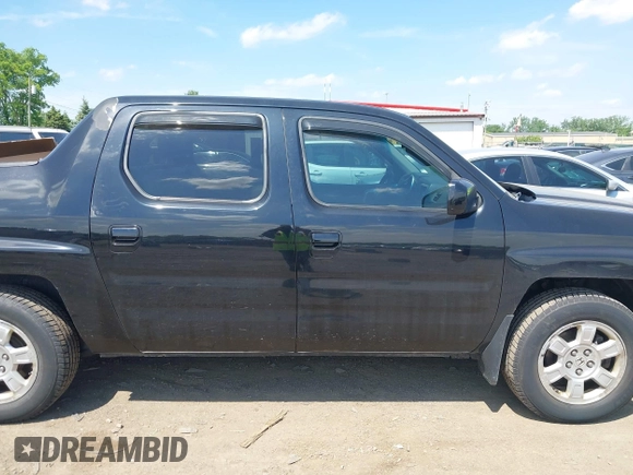 2008 Honda Ridgeline RTL z VIN 2HJYK16508H535399, wystawiony jako IAAI lot #42298407 z przebiegiem 188 820 mil mil oraz . Historia ofert i sprzedaży dostępna na DreamBid. Obrazek 13.