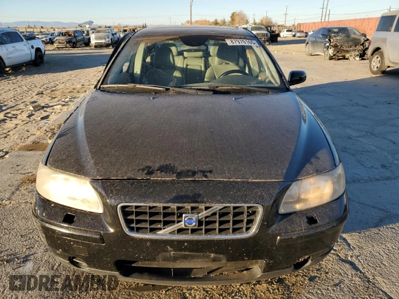 2005 Volvo S60 with VIN YV1RS612X52435120, listed as a Copart auction lot 87970165 with 254,328 mi miles and Salvage title. Bid and sale history available at DreamBid. Image 5.