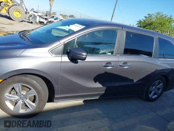 2018 Honda Odyssey EX with VIN 5FNRL6H53JB099188, listed as a IAAI auction lot 42239774 with 90,469 mi miles and . Bid and sale history available at DreamBid. Image 13.