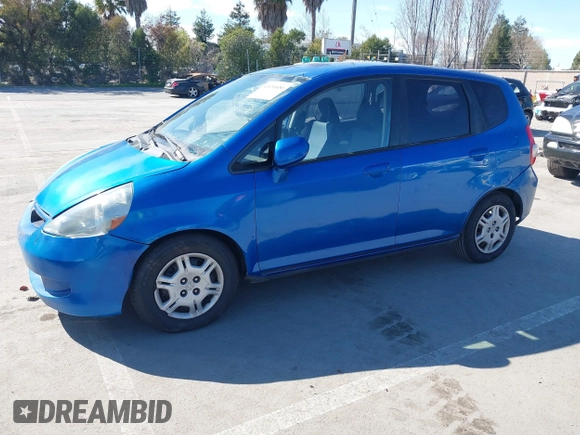 2008 Honda Fit z VIN JHMGD38468S052159, wystawiony jako IAAI lot #41654686 z przebiegiem 230 982 mil mil oraz . Historia ofert i sprzedaży dostępna na DreamBid. Obrazek 2.