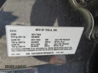 2024 Tesla Model Y z VIN 7SAYGDED7RF056570, wystawiony jako Copart lot #55097125 z przebiegiem 17 019 mil mil oraz Szkoda całkowita • Salvage title. Historia ofert i sprzedaży dostępna na DreamBid. Obrazek 12.