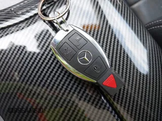 2017 Mercedes-Benz C 300 z VIN 55SWF4KB2HU204406, wystawiony jako IAAI lot #42219682 z przebiegiem 138 399 mil mil oraz . Historia ofert i sprzedaży dostępna na DreamBid. Obrazek 11.